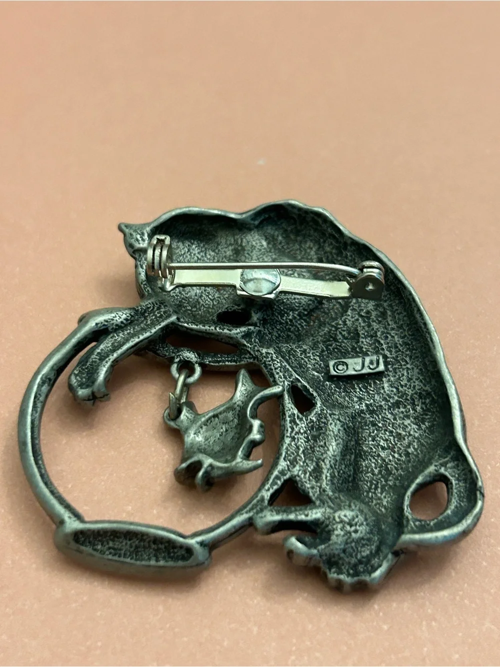 Silver Cat Brooch with Fish Charm Pet Accessory Brooch